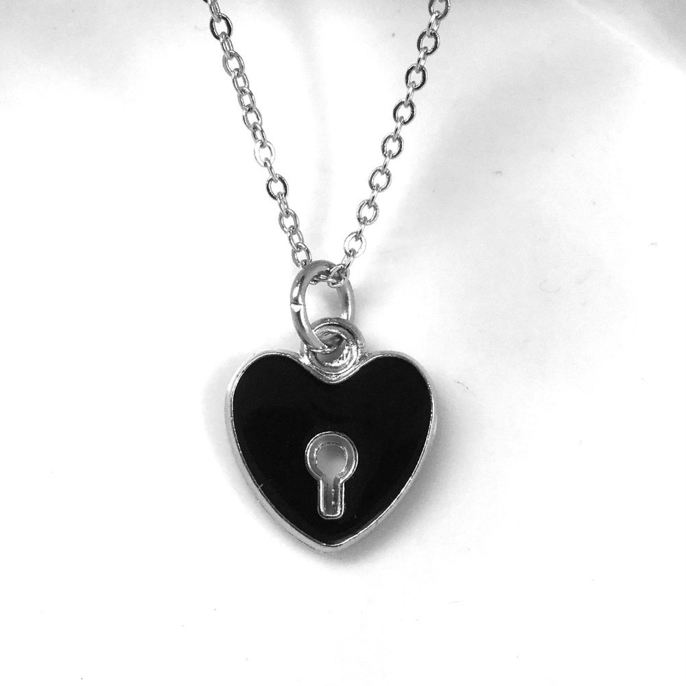 Miniature Black Heart Key Hole Keyhole Heart Love Charm Gift Necklace